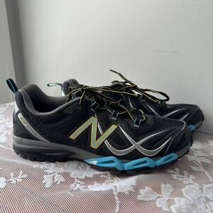 New Balance 710 Trail Running Shoes Womens 10 Black Blue WT710BB